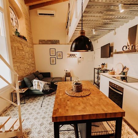 Loft Centrico Con Patio Bodega San Javier Apartment Jerez de la Frontera Luaran gambar